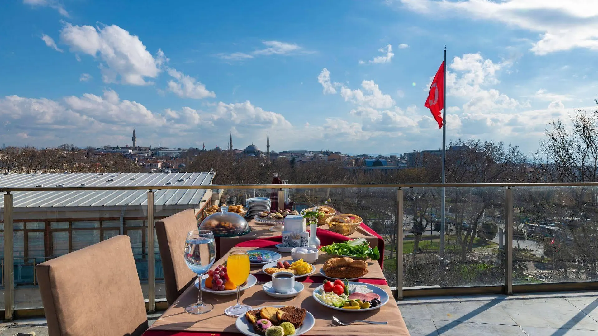 Hotel Yesilpark Istanbul 2*,